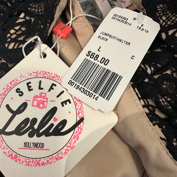 Selfie Leslie Black Lace Sexy Strapless with Halter Neck Shorts Romper sz L NWT - Picture 6 of 9